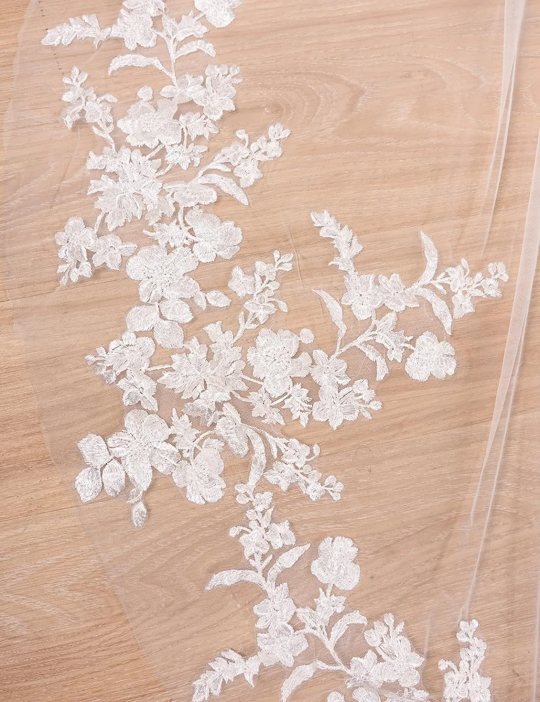 EllieHouse Women's 1 Tier Cathedral Flower Lace Wedding Bridal Veil With Metal Comb L95