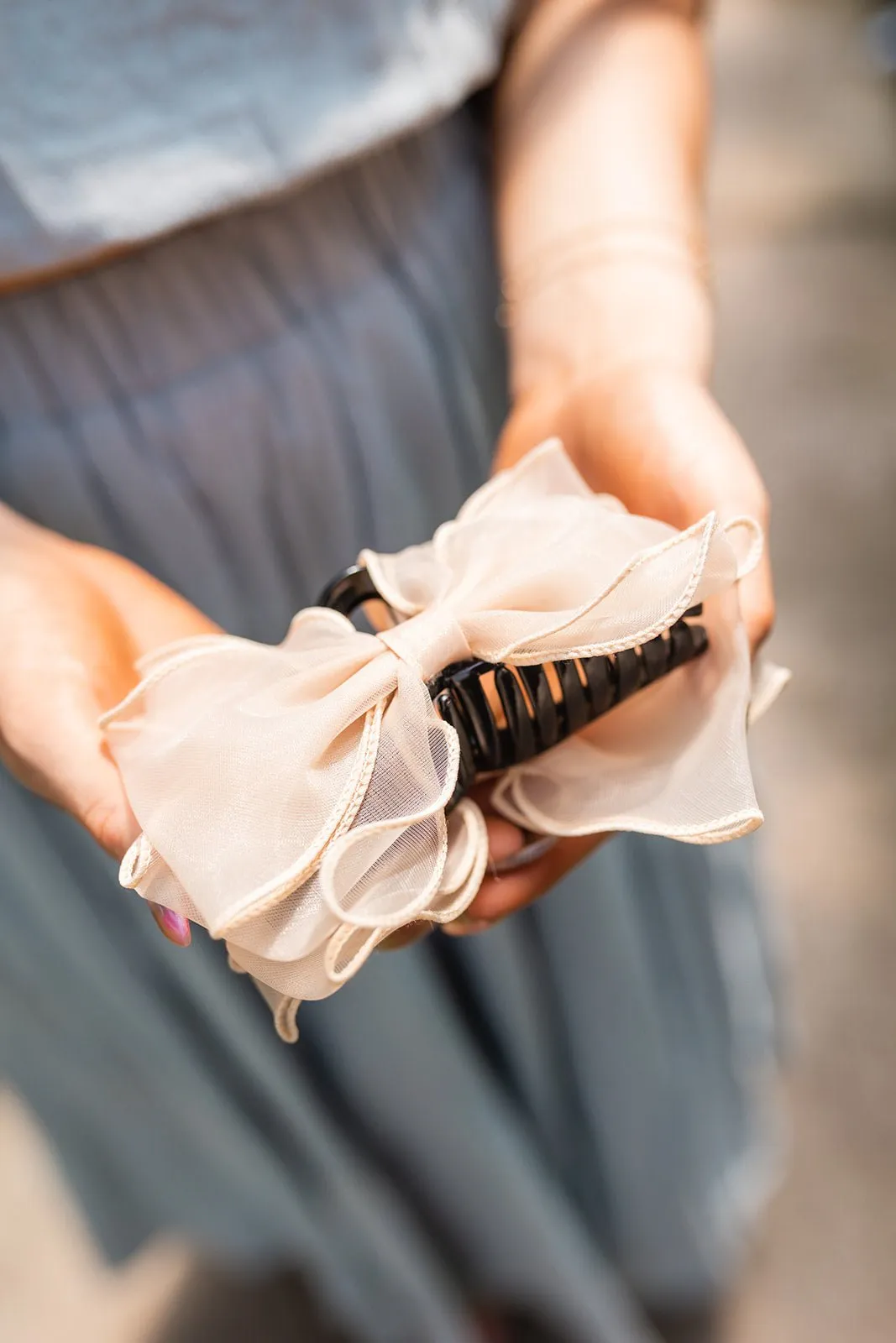 Fancy Bow Claw Clip