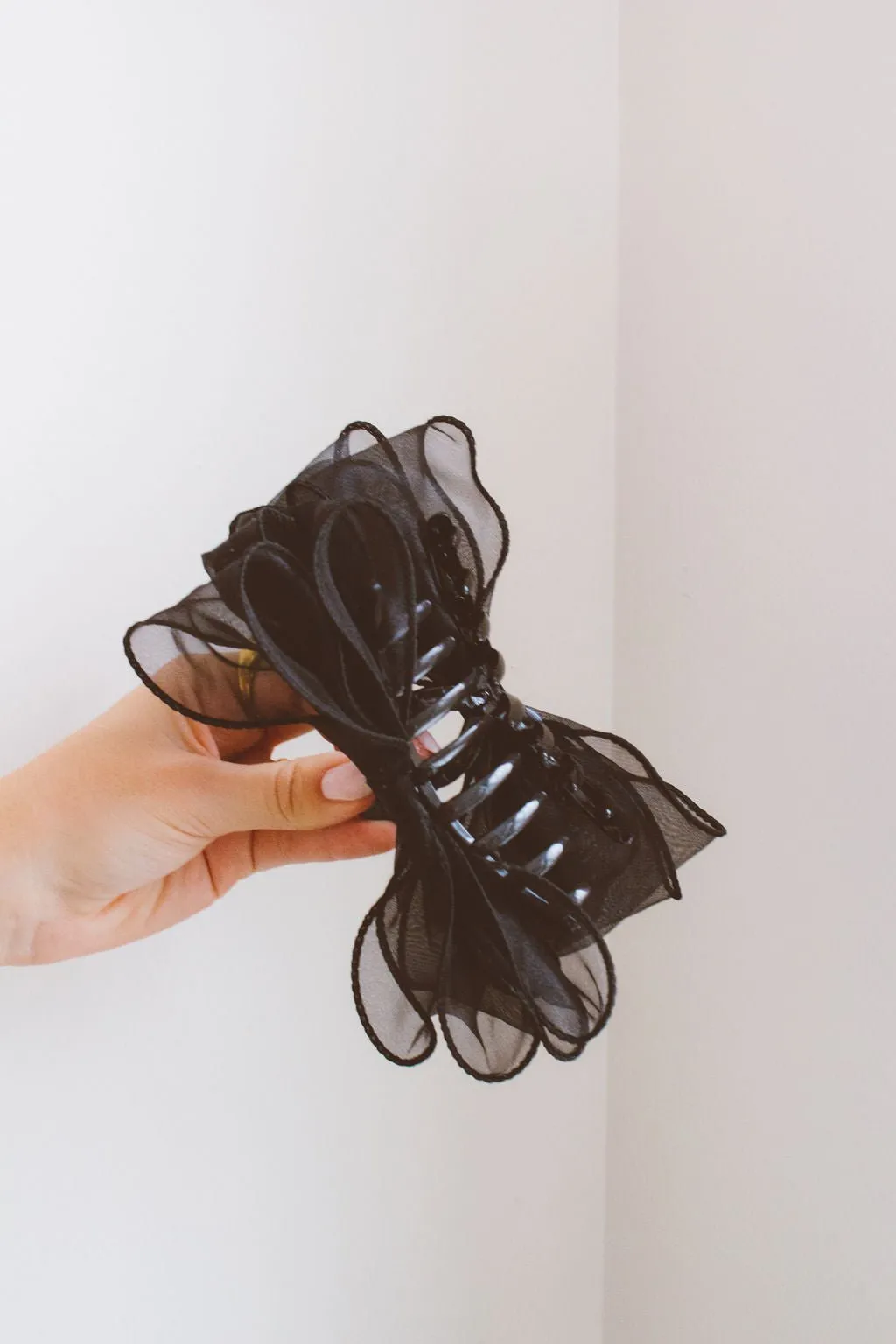 Fancy Bow Claw Clip