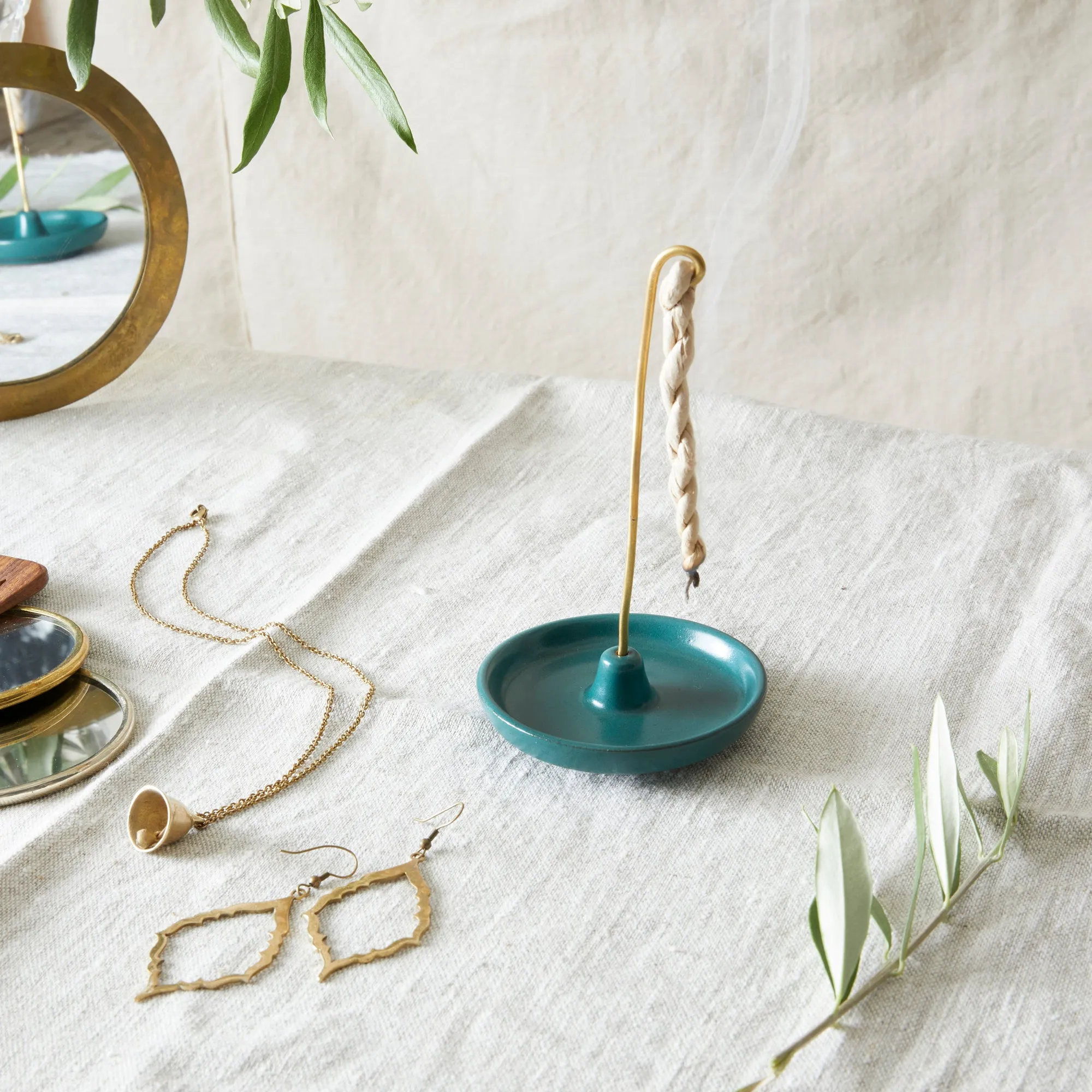 ISLA Stoneware Round Incense Stick Holder Pack 4 (WS)