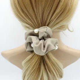 pearl attached glossy scrunchies women hair accessory
