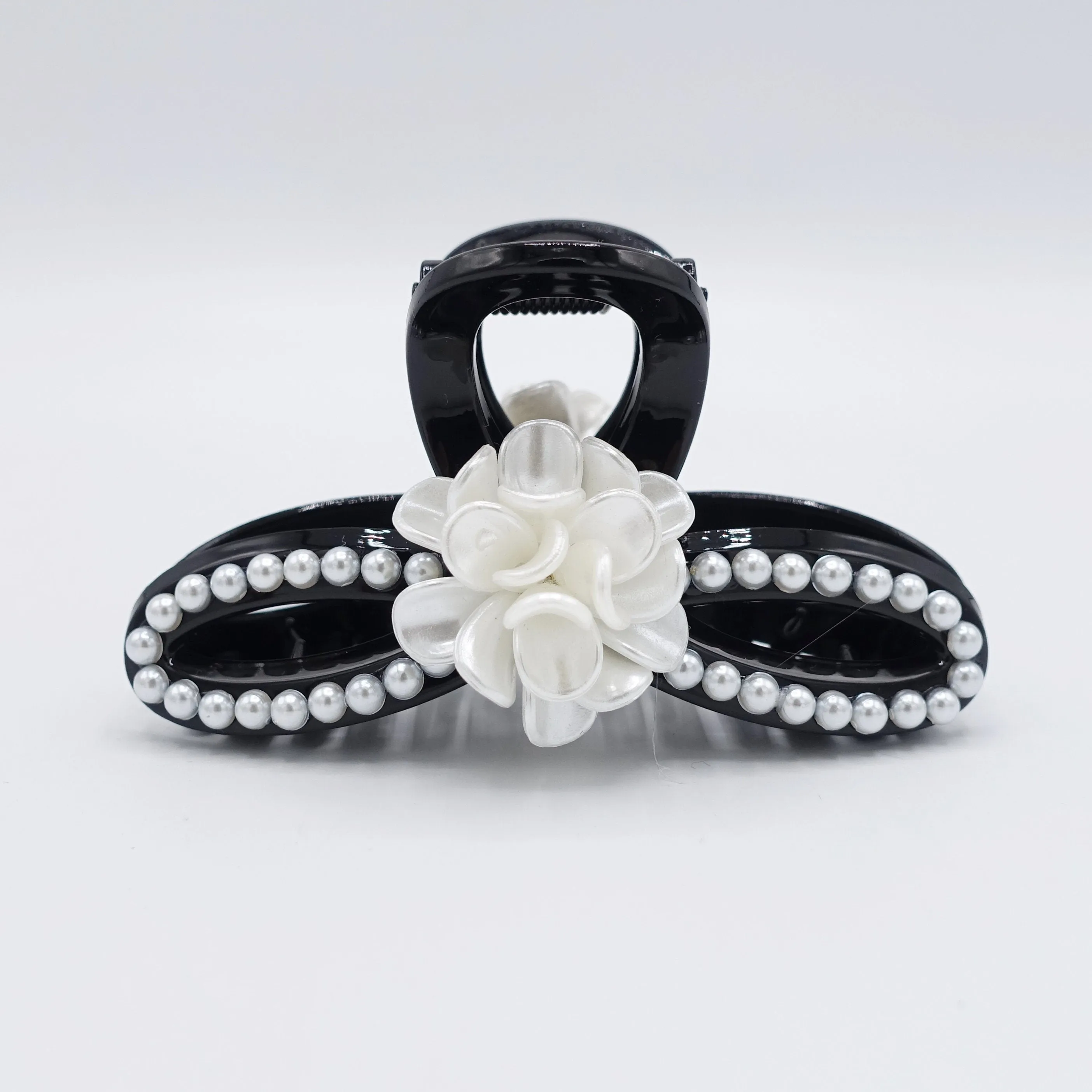 pearl hair claw, pearl flower embellished hair claw for women