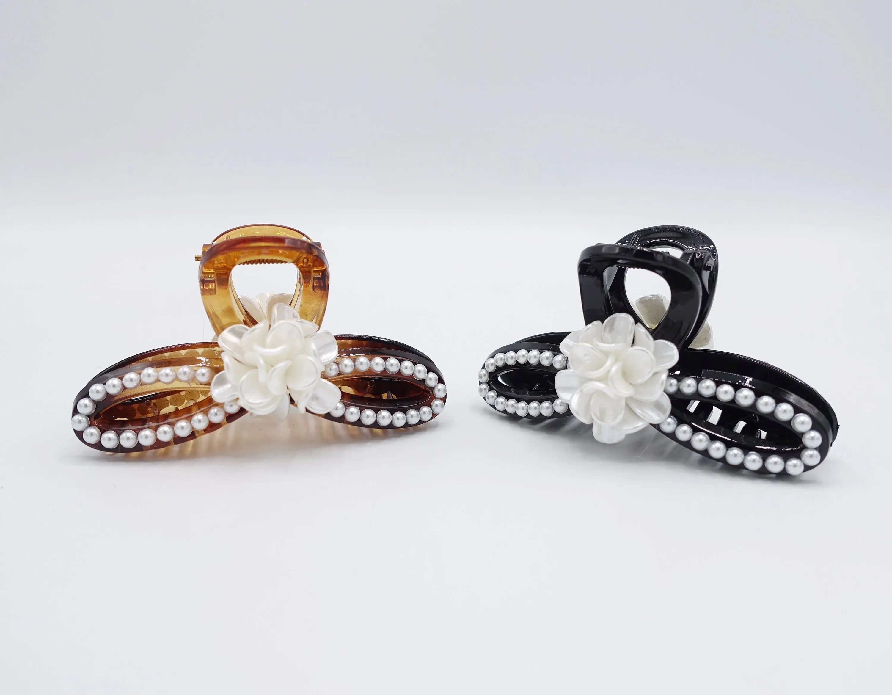 pearl hair claw, pearl flower embellished hair claw for women