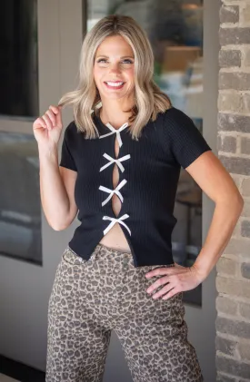 Steal The Show Black With White Bow Top