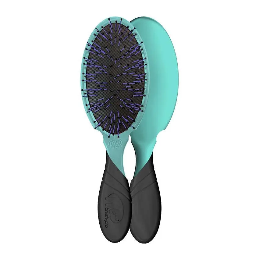 Wet Brush Pro Thick Hair Detangler